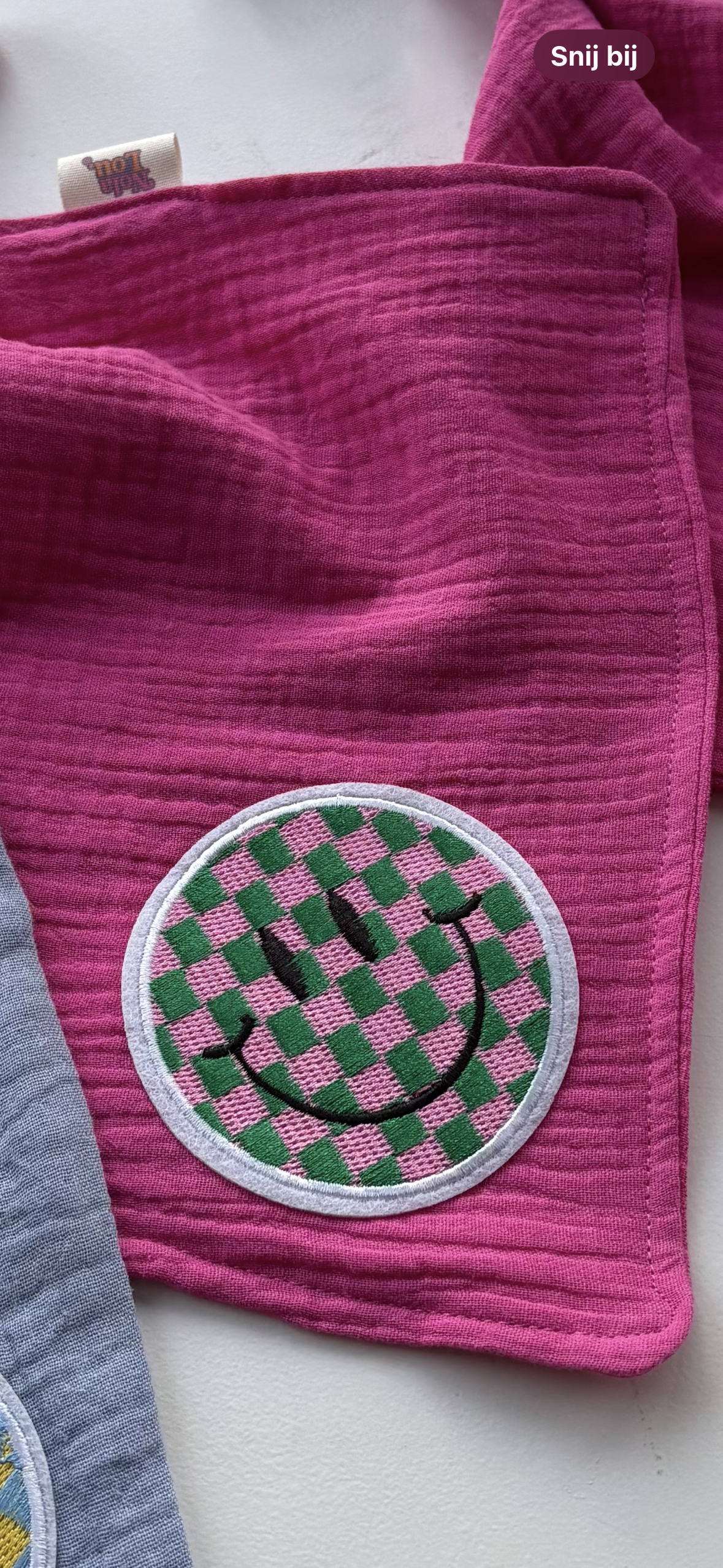 Hydrofiele doek - Fuchsia met smiley