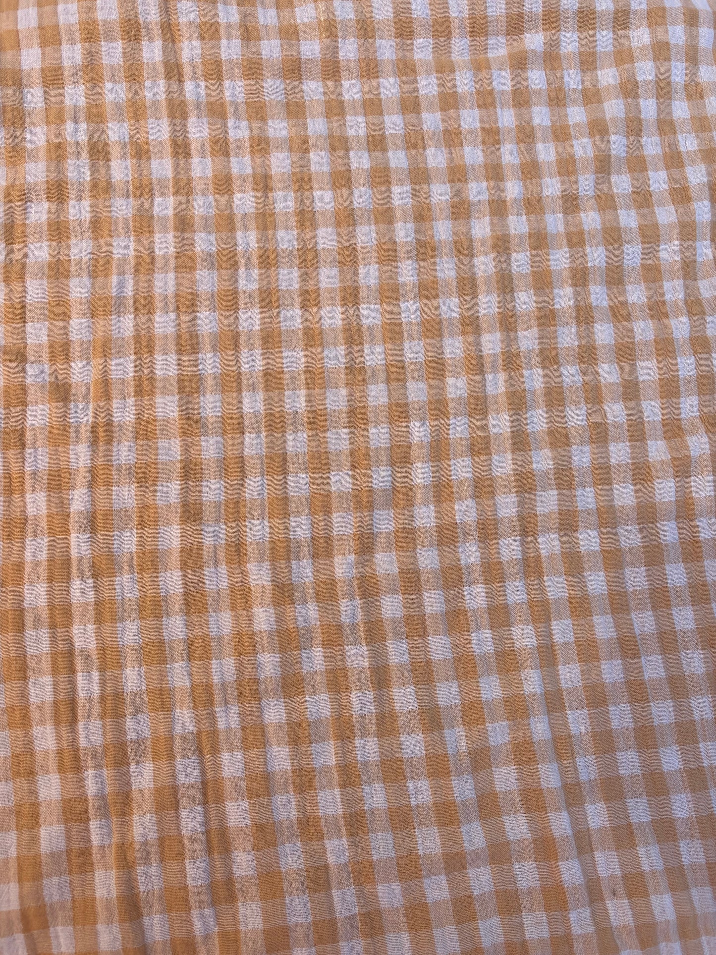 Swaddle XL - Geel geblokt, met effen gele achterkant.