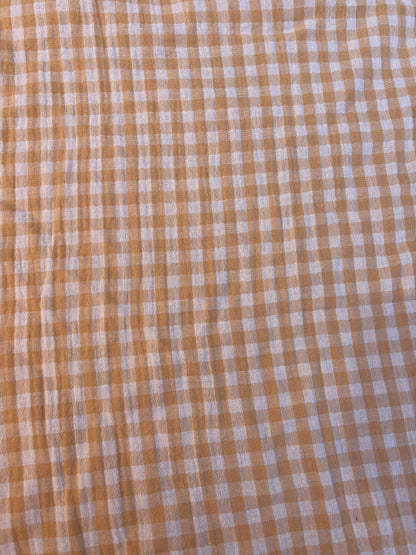Swaddle XL - Geel geblokt, met effen gele achterkant.