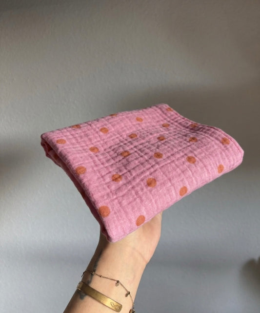 Hydrofiele doek - Roze met oranje dots.