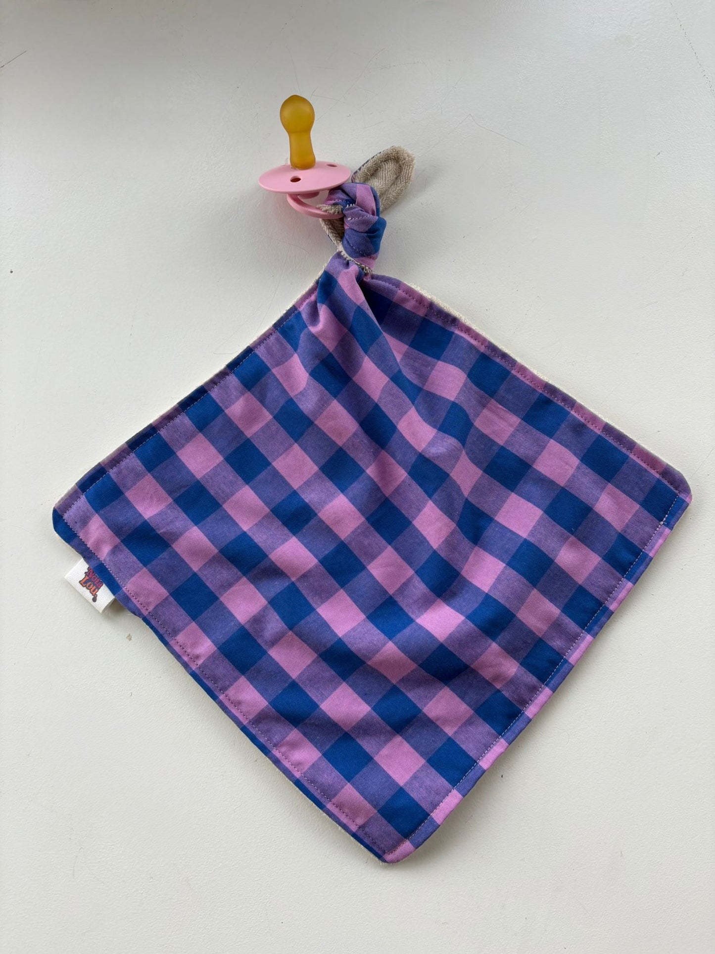 Speendoekje - Roze, blauw geblokt.