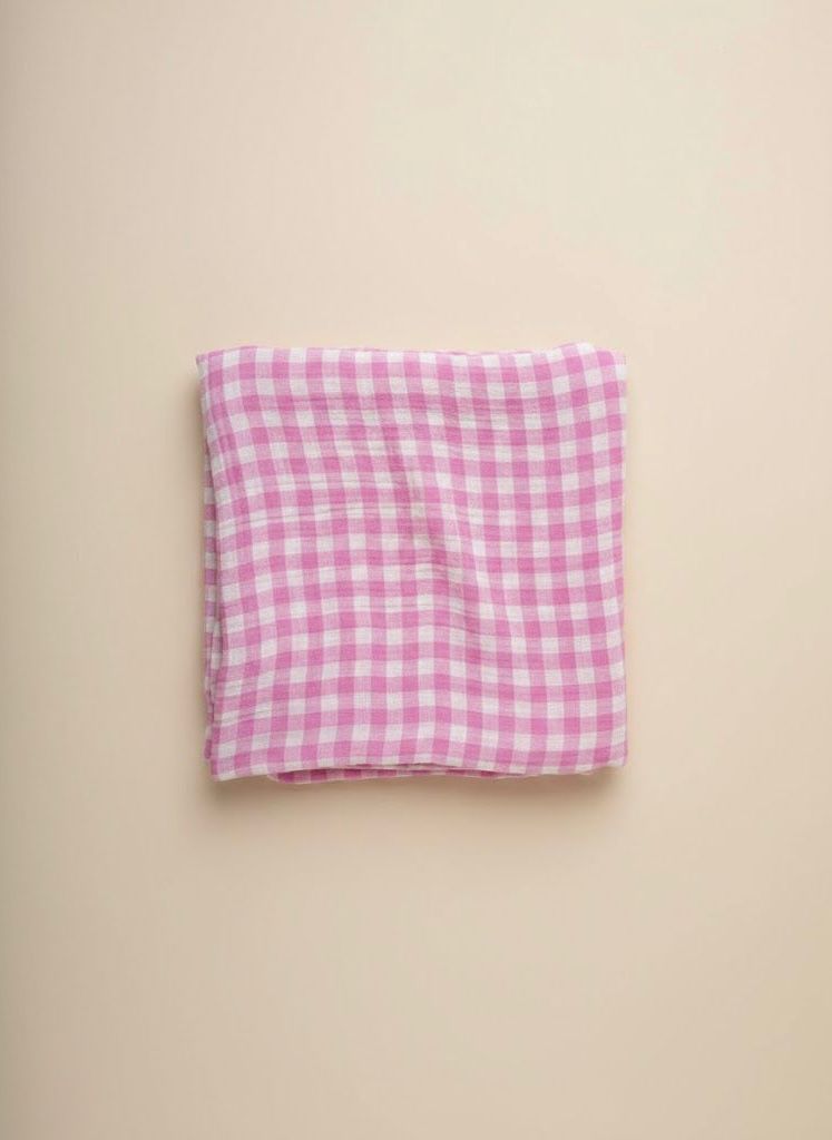 Hydrofiele doek roze geblokt.