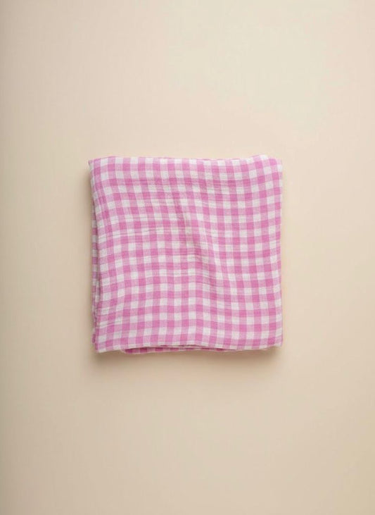 Hydrofiele doek roze geblokt.